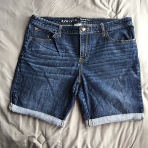 Ava & Viv Rolled Cuff Bermuda Shorts | 16W